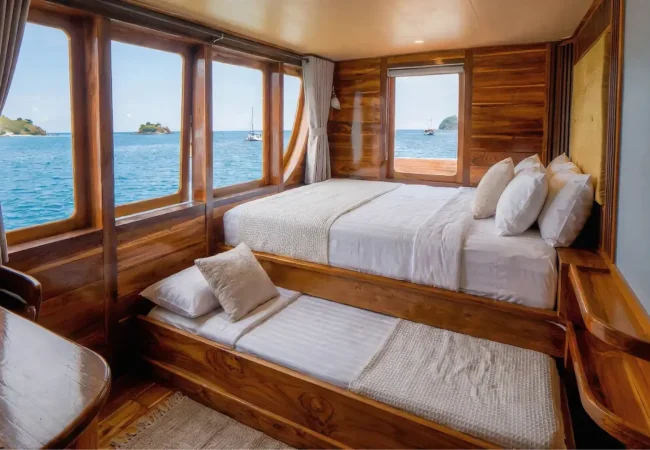 Suite-Cabin-2-Naturalia-Cruise