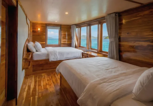 Suite-Cabin-3-Naturalia-Cruise