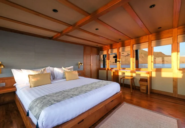 celestia yacht cabin